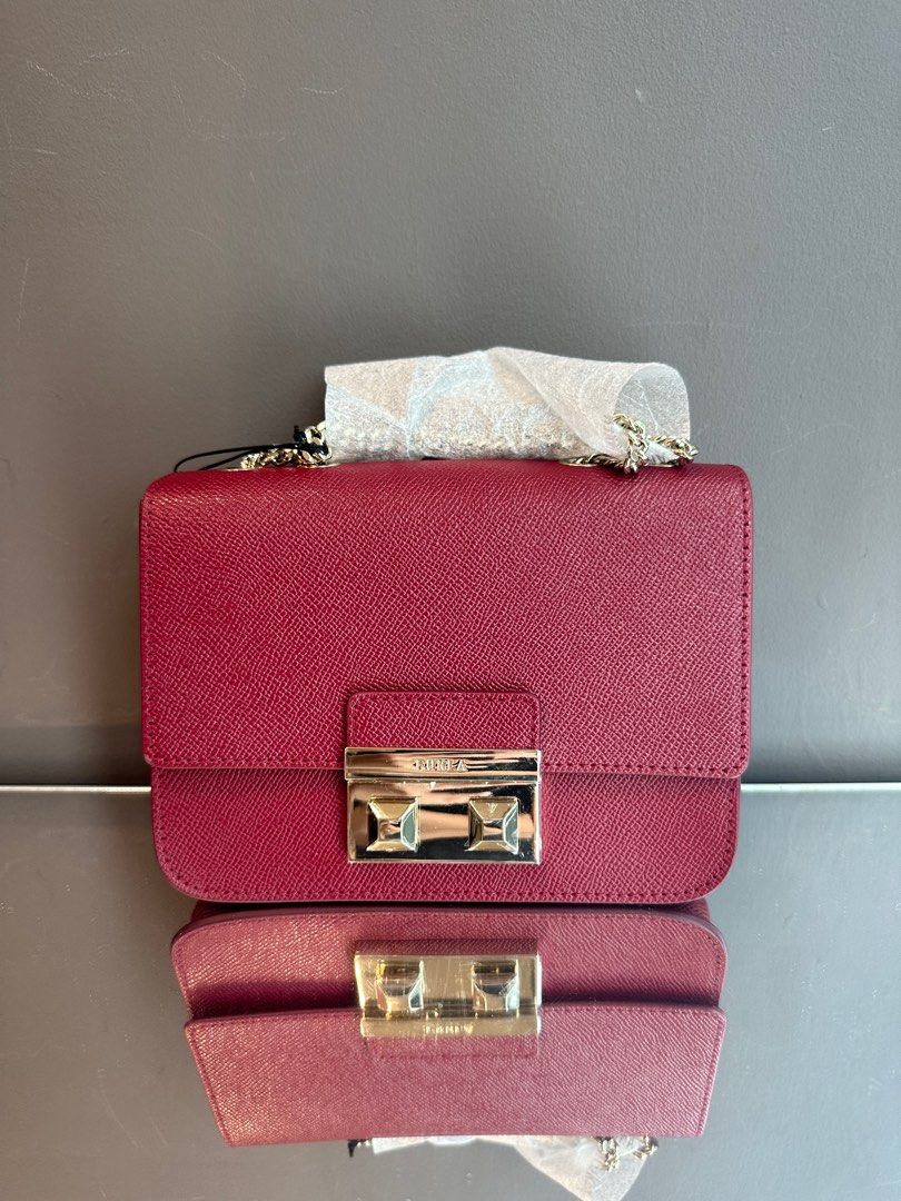 Furla mini shop bella crossbody