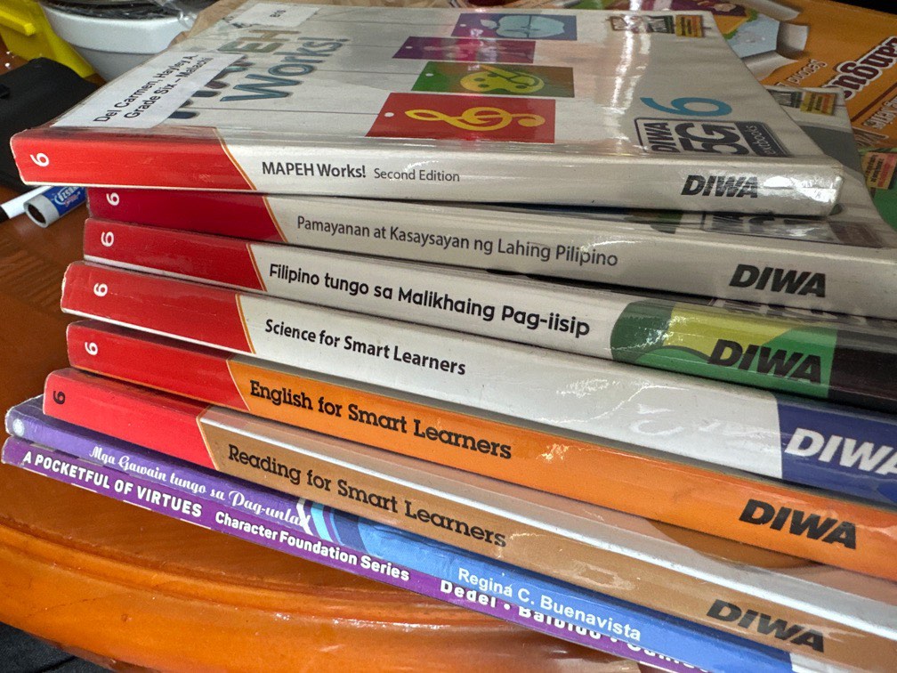 Grade 6 Books, Hobbies &amp; Toys, Books &amp; Magazines, Textbooks on Carousell