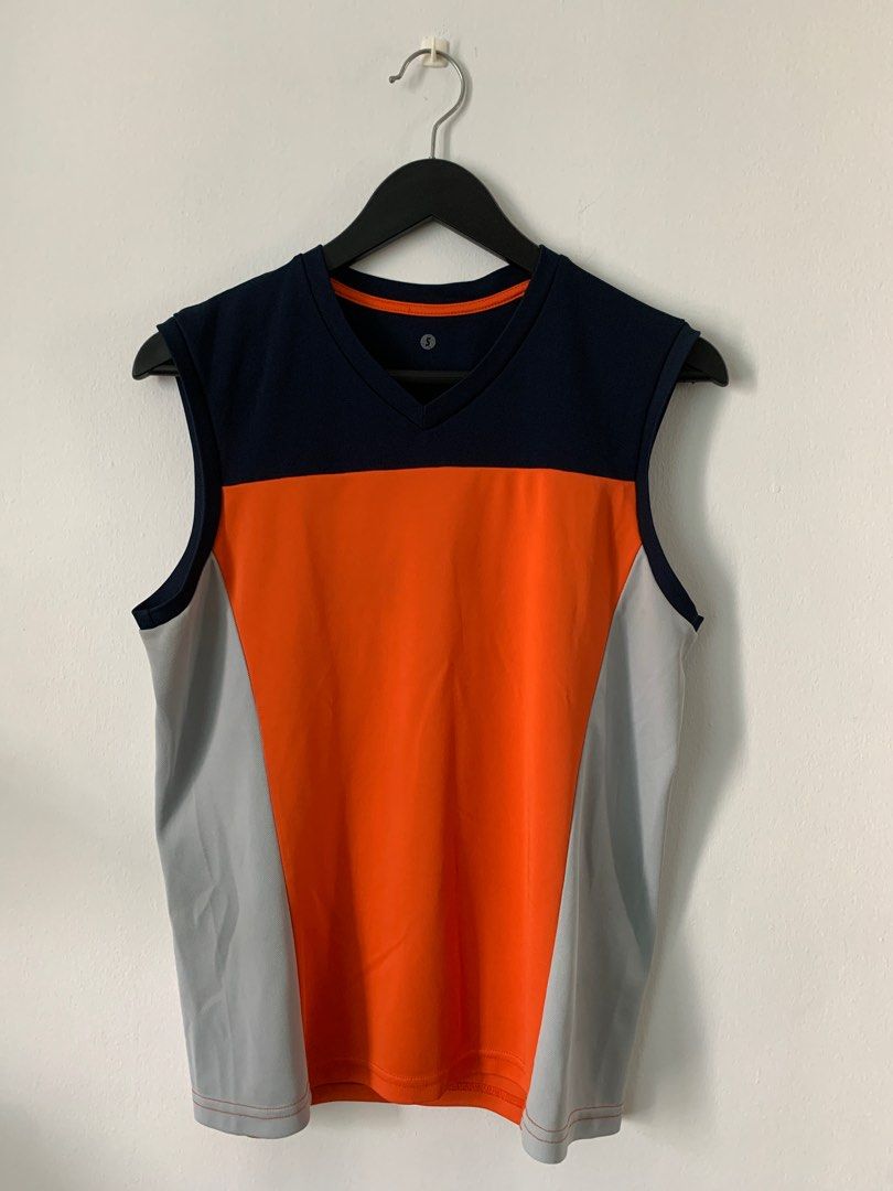 GU Sleeveless Dri Fit Shirt (Category: Activewear) located in Pasay City. Submitted by allthatdraft (Listing ID 1257193322, Image 1). Description: RFS: does not fit anymore 18x23.5 inches Condition 8.5/10 Payment methods Gcash, BPI, or BDO Shipping methods If within Metro Manila, Grab Express or Angkas padala. If provincial, J&T. Please note that shipping fee shall be shouldered by the buyer. Notes: Photos of the item are provided accordingly. Pl