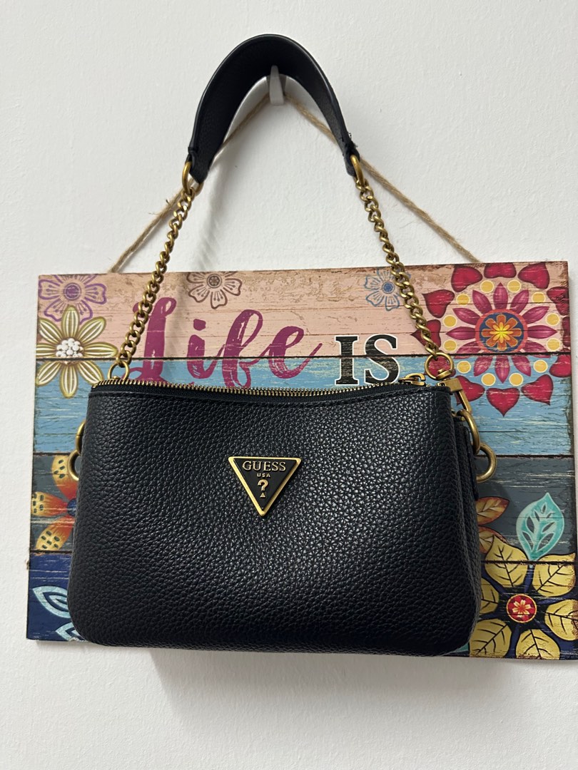 Guess small shoulder bag hot sale