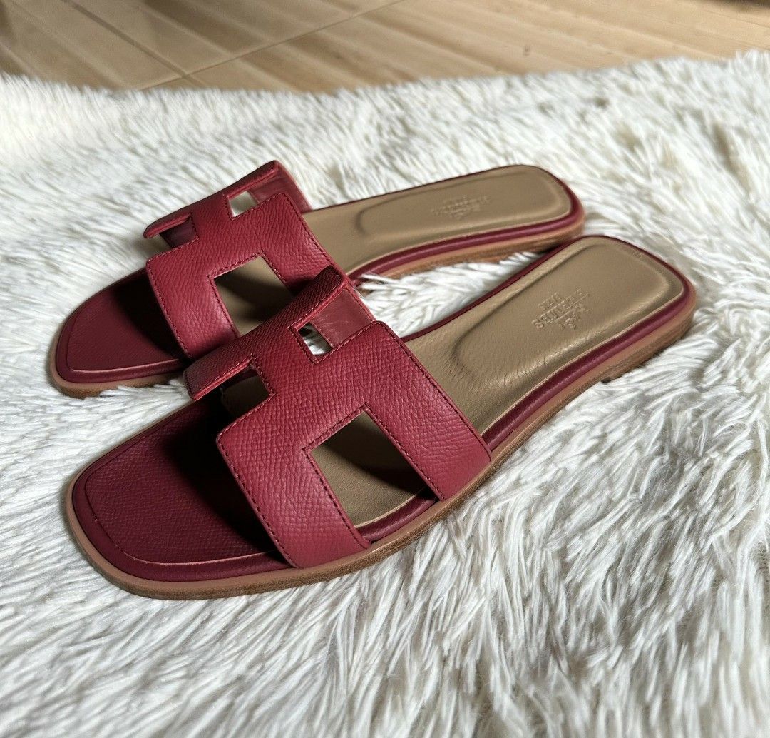 Hermes Oran Burgundy Epsom leather Size 8, Women's Fashion, Footwear, Flats  & Sandals on Carousell