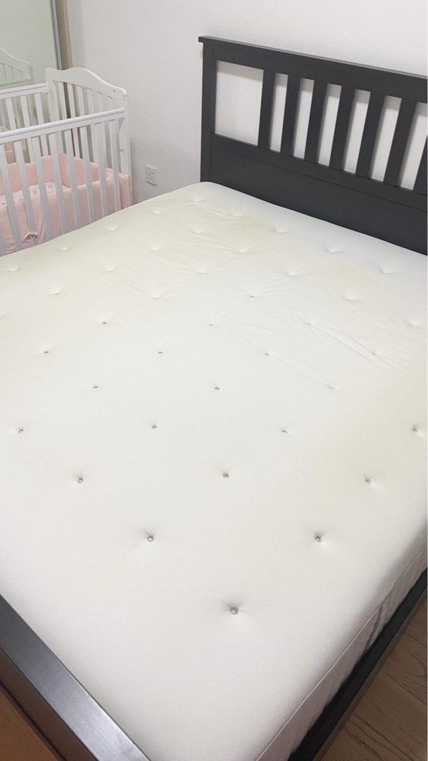 Ikea hesstun store mattress king