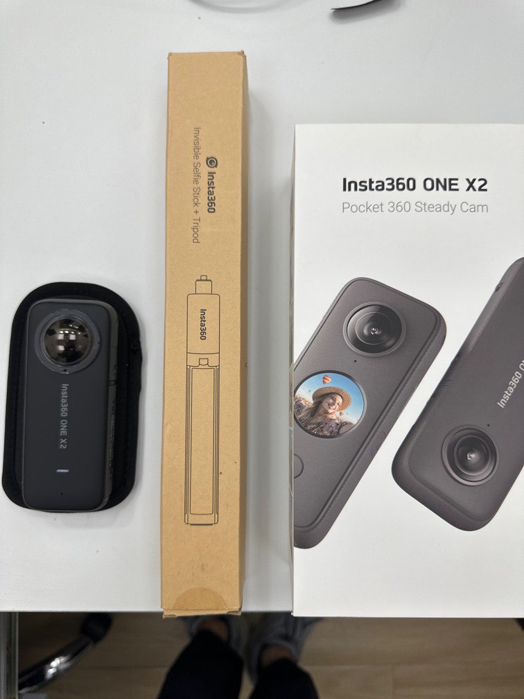 Insta360 X2 連腳架, 攝影器材, 攝錄機- Carousell