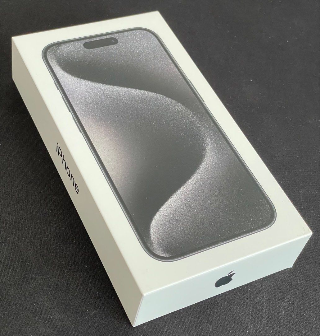  Apple iPhone 15 Pro (128 GB) - Black Titanium