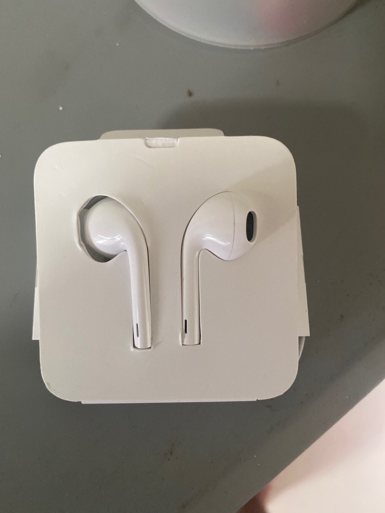 Iphone Earpiece, Audio, Earphones on Carousell