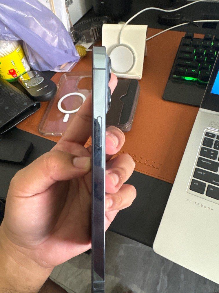 iphone_pro_max_256gb_1695886979_666f0fde_progressive.jpg