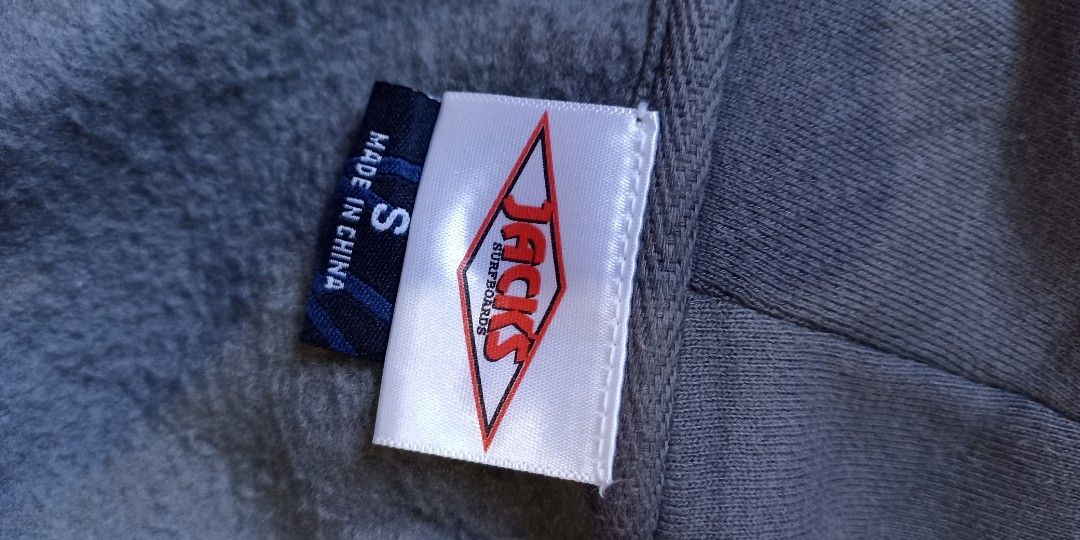 Jack's surfboards hoodie shop