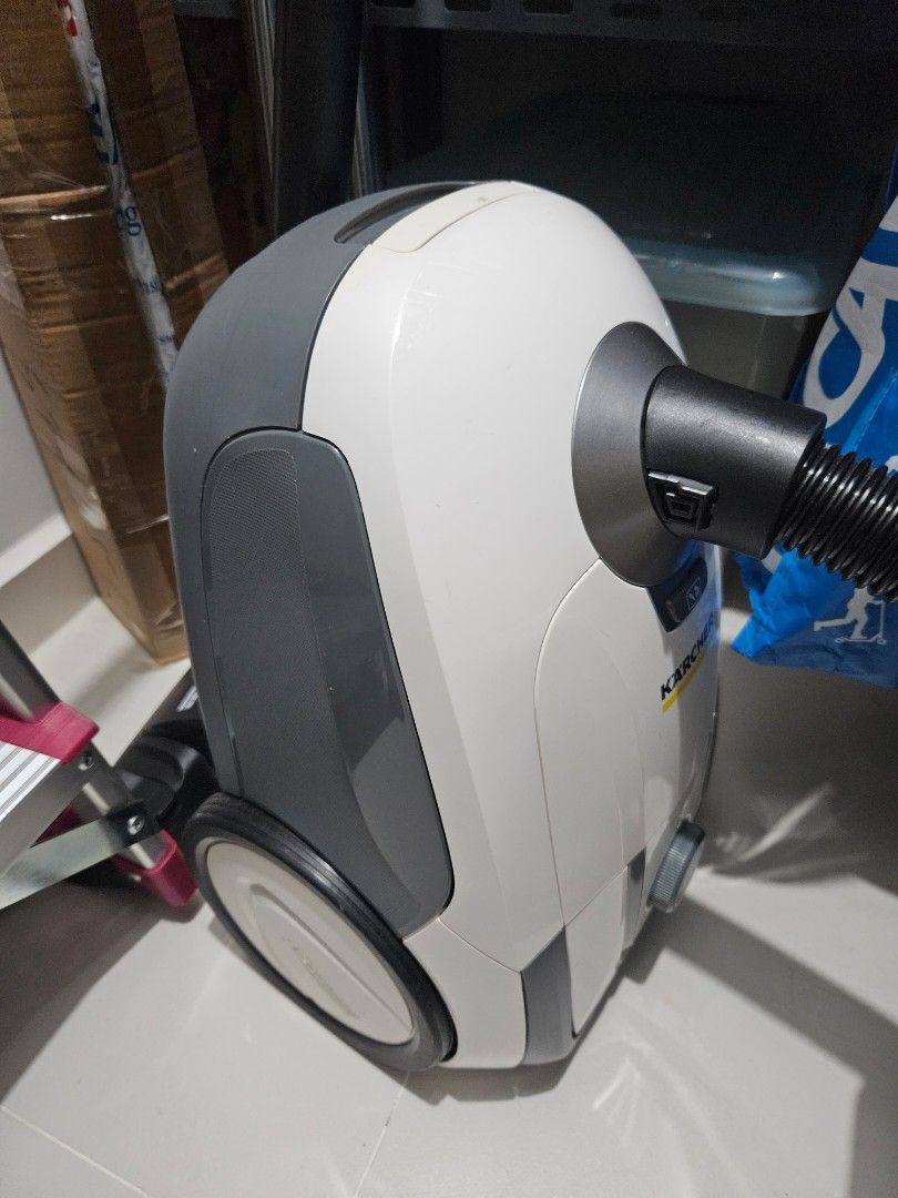 Karcher VC2 premium vacuum cleaner, TV & Home Appliances, Vacuum