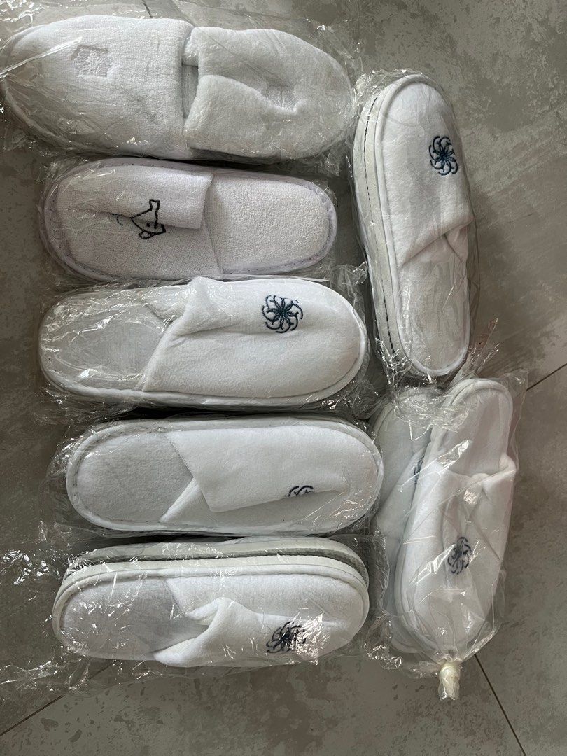 Childrens 2024 bedroom slippers
