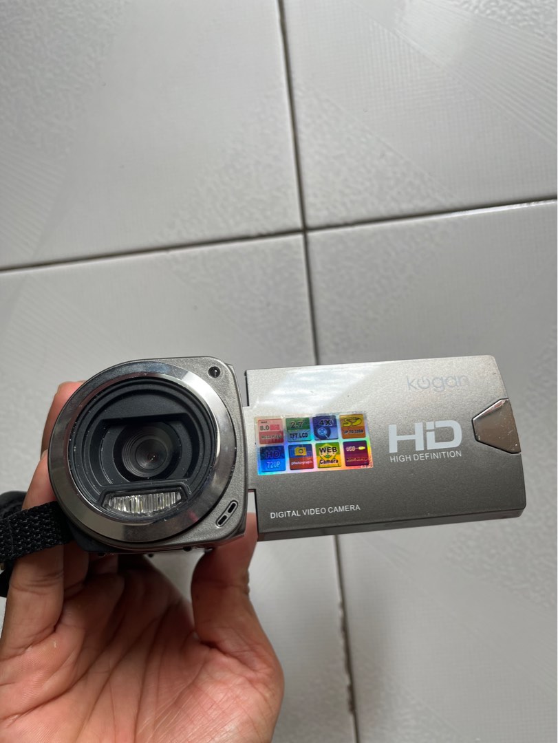 KOGAN DIGITAL VIDEO CAMERA, Photography, Video Cameras on Carousell