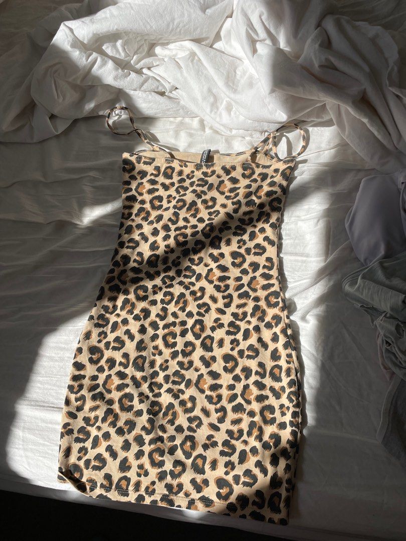 H&m leopard sale slip dress