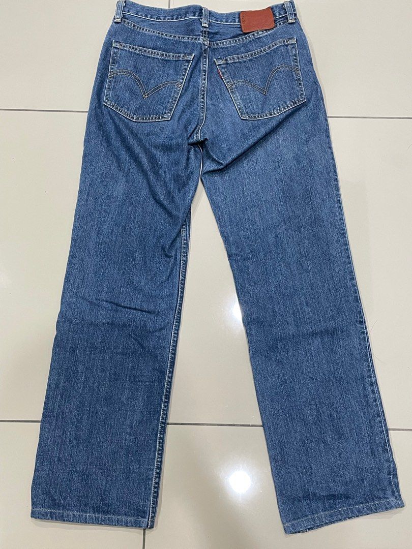 Levis Jeans 502 Size 31 Men s Fashion Bottoms Jeans on Carousell