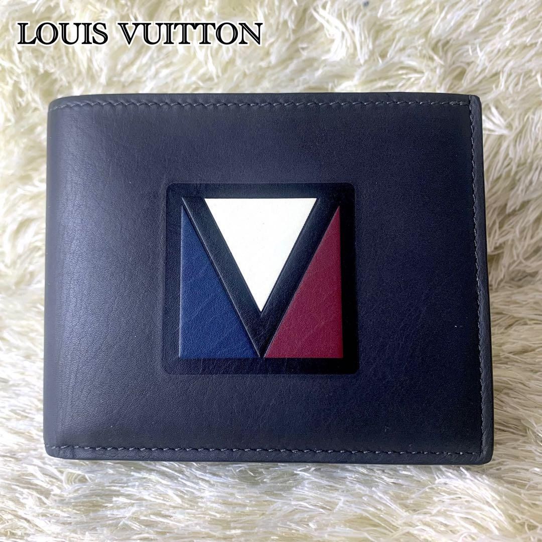 Louis Vuitton Double V Wallet, Luxury, Bags & Wallets on Carousell