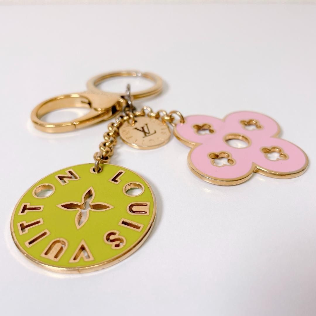 LOUIS VUITTON Porte Cles looping Key Holder Gold Pink M66006 LV