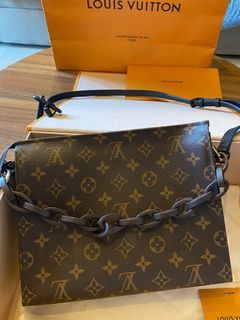 LOUIS VUITTON Raffia Monogram Giant Toiletry Pouch 26 Tan | FASHIONPHILE