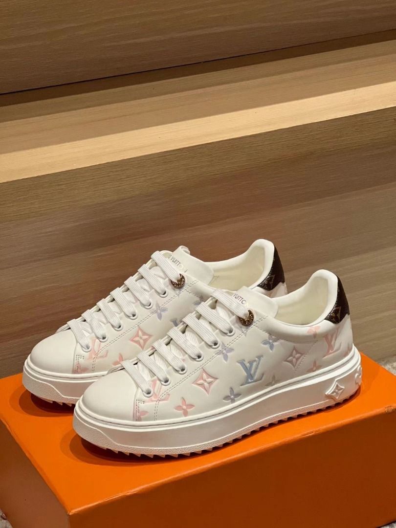 Louis Vuitton Time Out Sneaker, White, 41