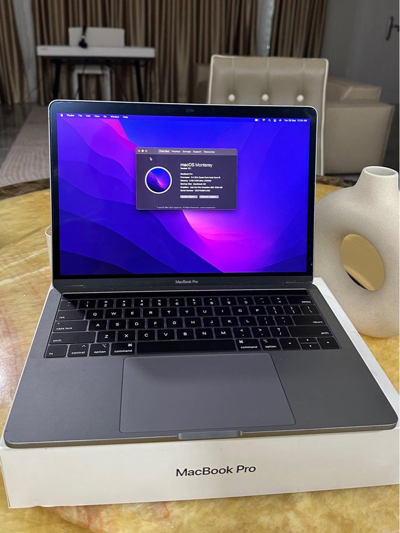 MacBook Pro 2019 13-inch-