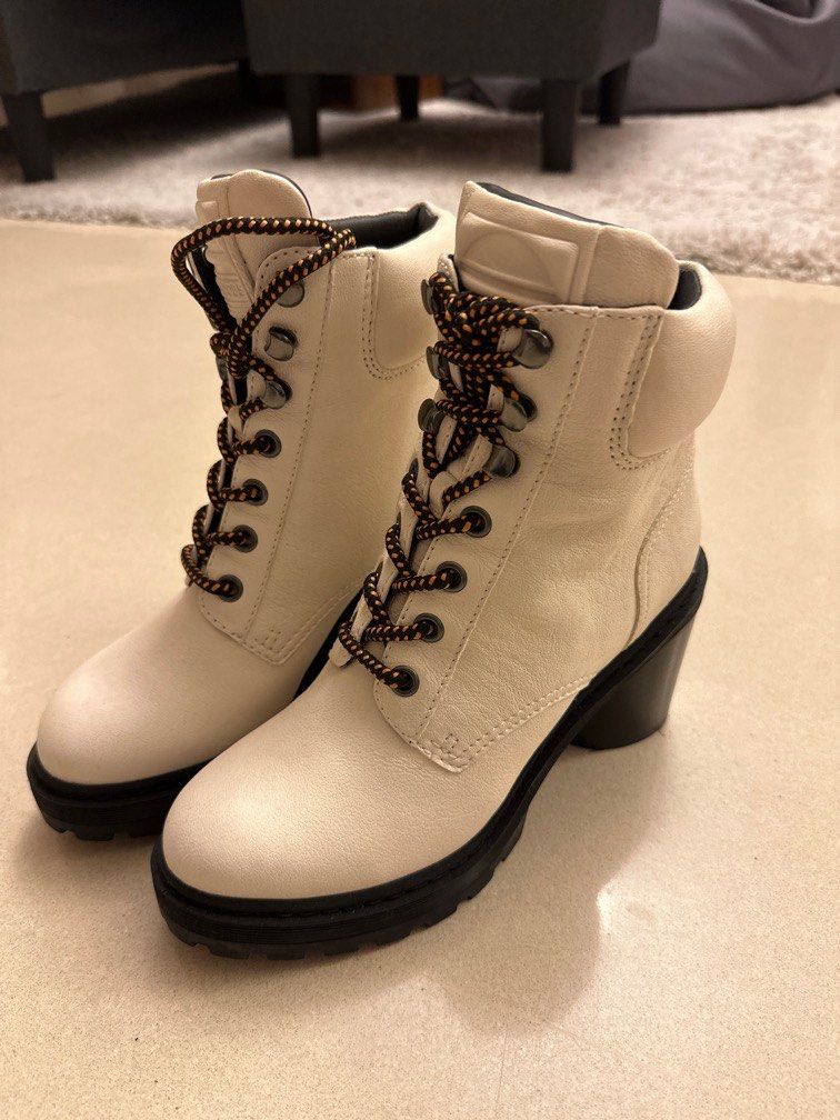 Marc jacobs top lace up boots