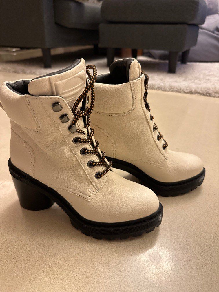 Marc jacobs clearance lace up boots