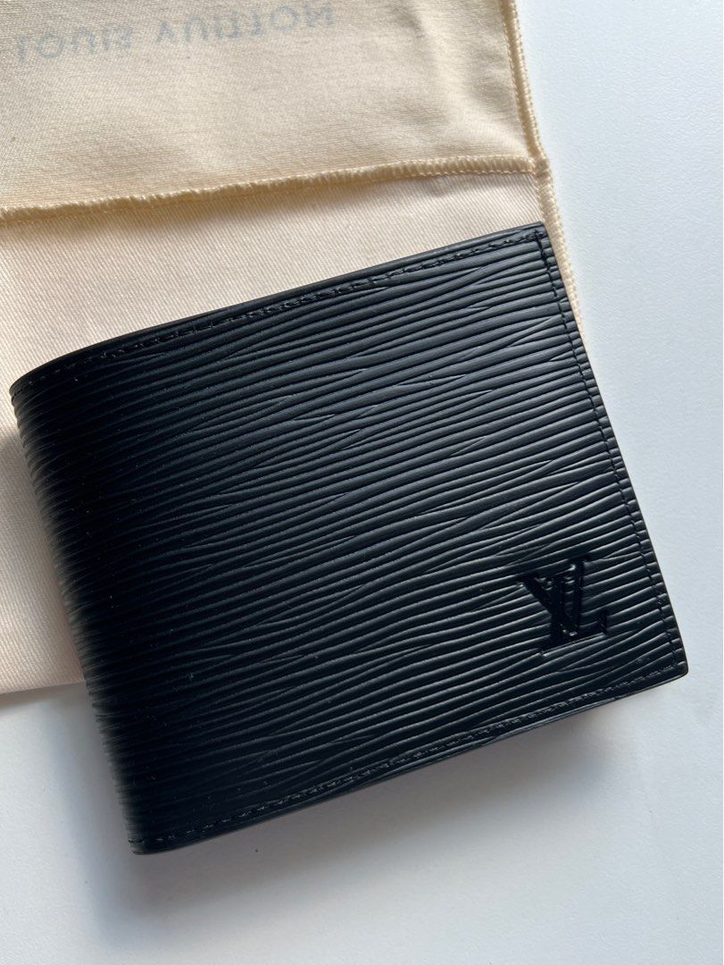 Louis Vuitton Black Epi Leather Multiple Men's Bifold Wallet Marco