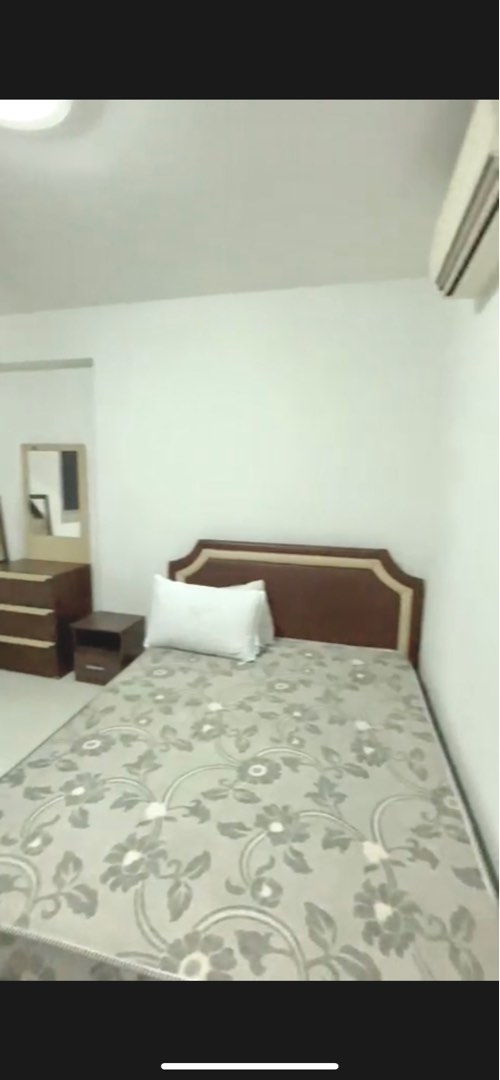 (Category: ) located in . Submitted by pepoxuanzz (Listing ID 1257253491, Image 1). Description: .