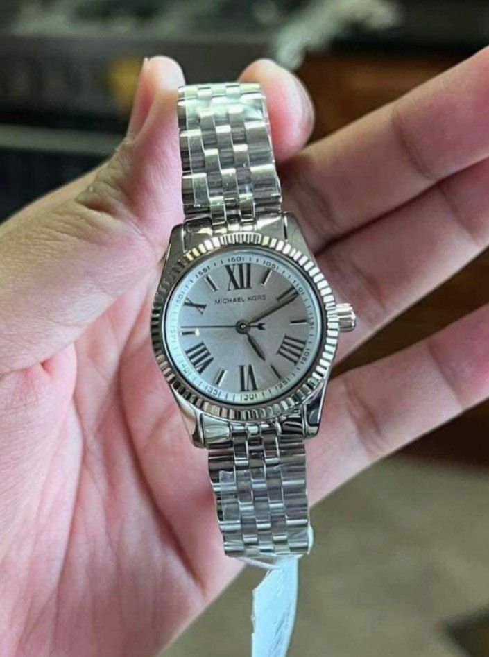 Michael Kors Mini Lexington Series Luxury Watches on Carousell