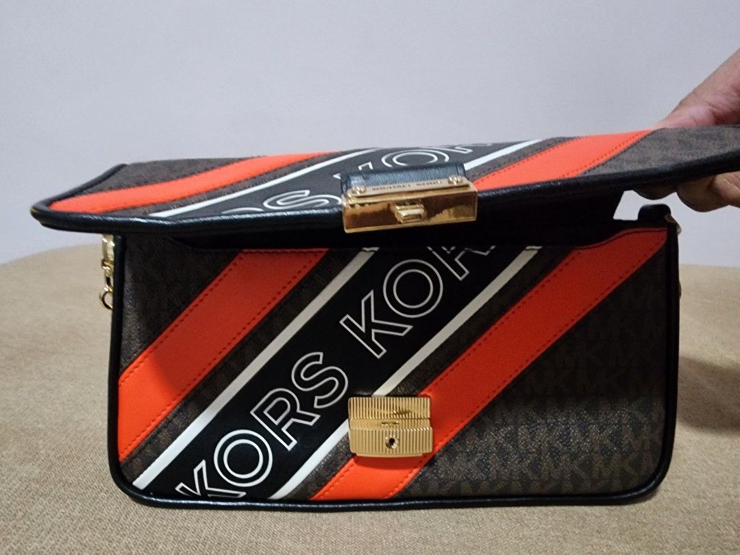 Red michael kors new arrivals shoulder bag