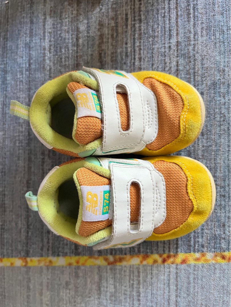 New Balance baby shoes 4.5uk, Babies & Kids, Babies & Kids Fashion on
