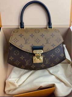 Price to clear !! Louis Vuitton Palmero PM, Luxury, Bags & Wallets
