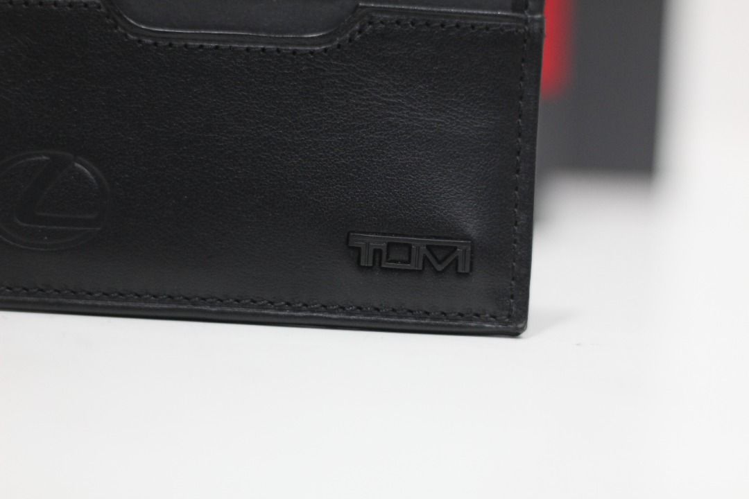 Tumi delta slg store