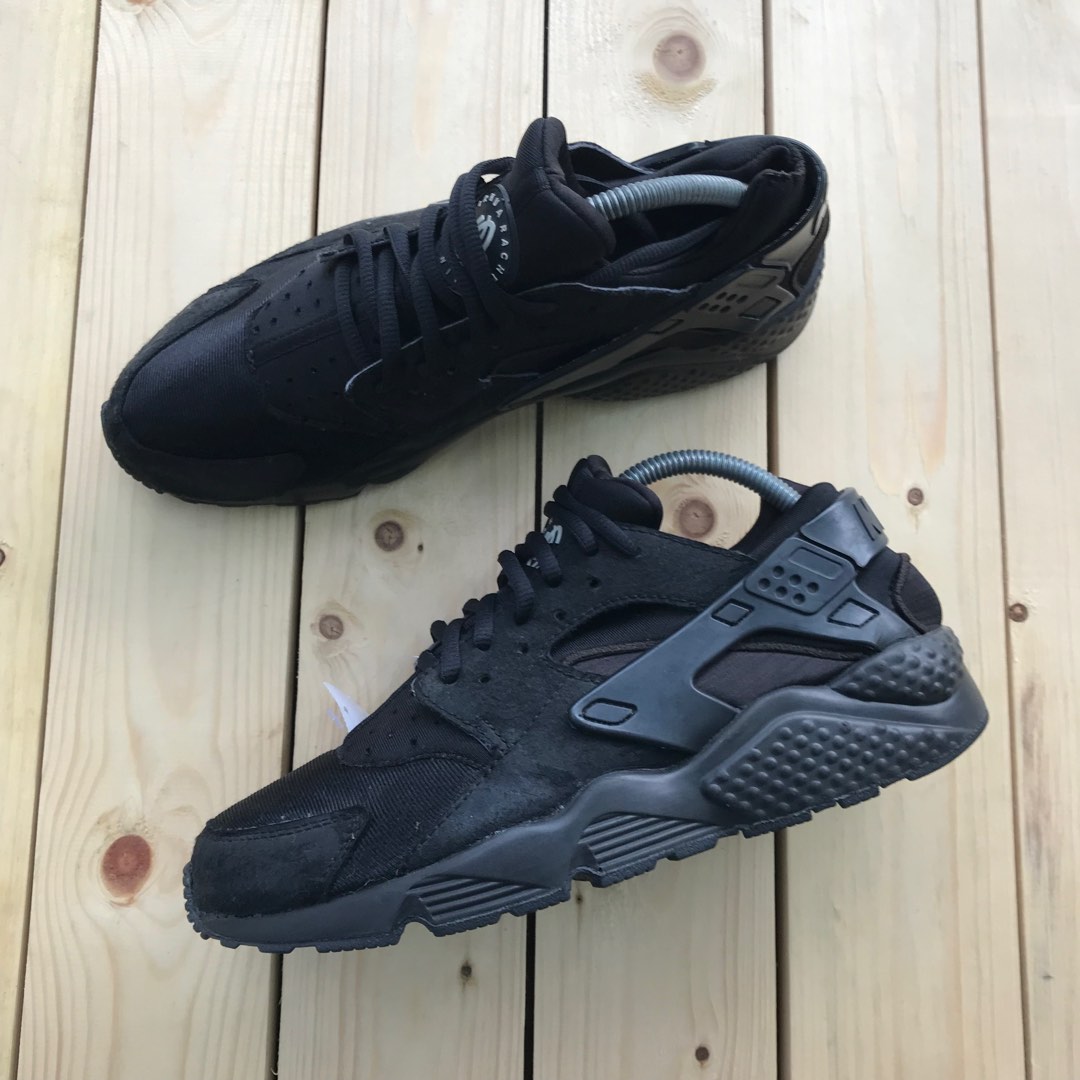 Huarache new arrivals triple black