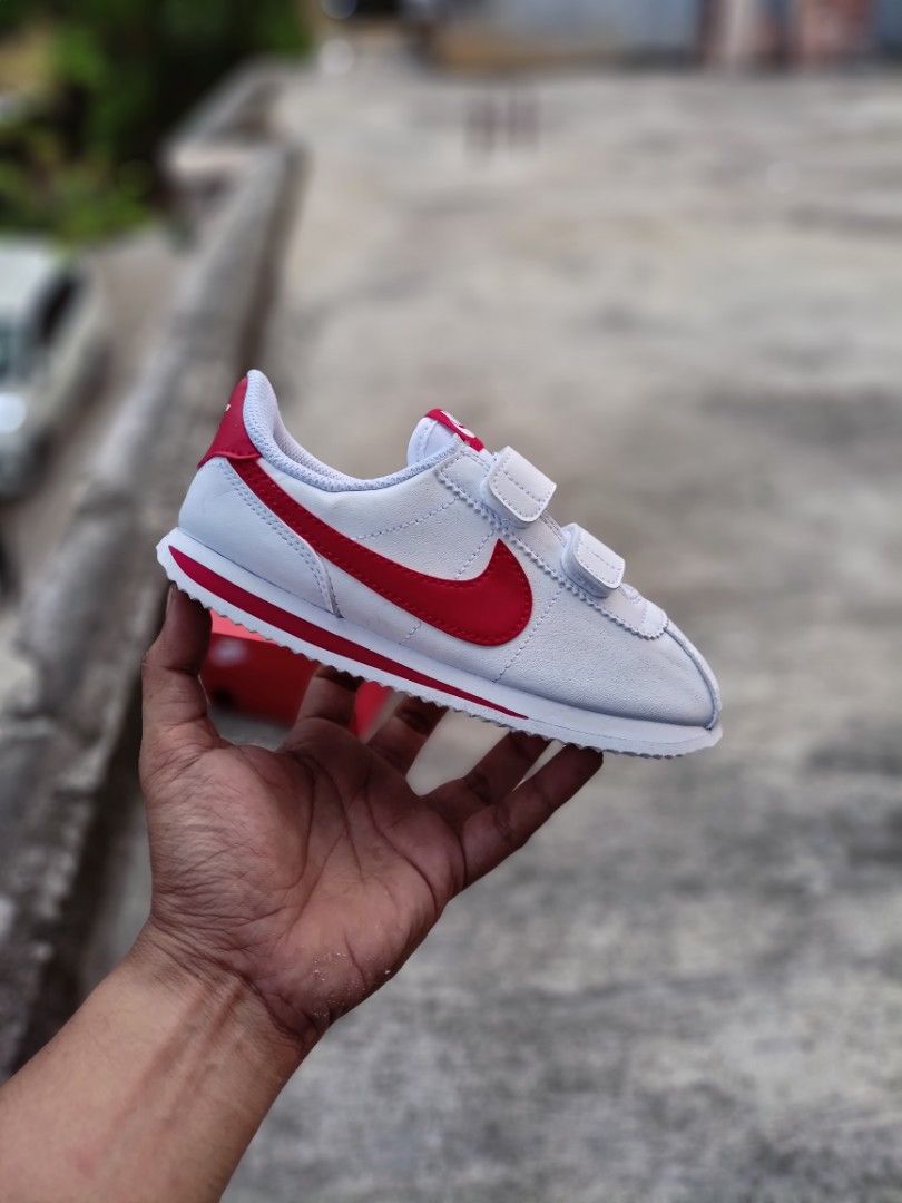 Harga retail deals nike cortez