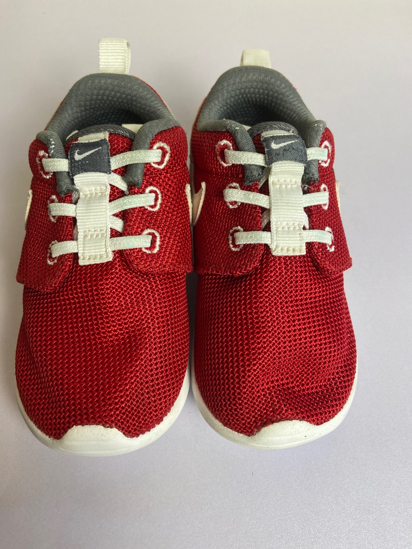 Nike Roshe Run toddler shoe Babies Kids Babies Kids Fashion
