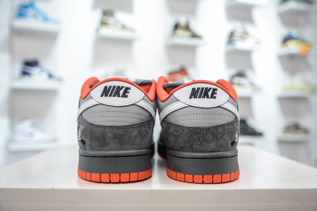 Nike SB Dunk Low Staple NYC Pigeon for Men