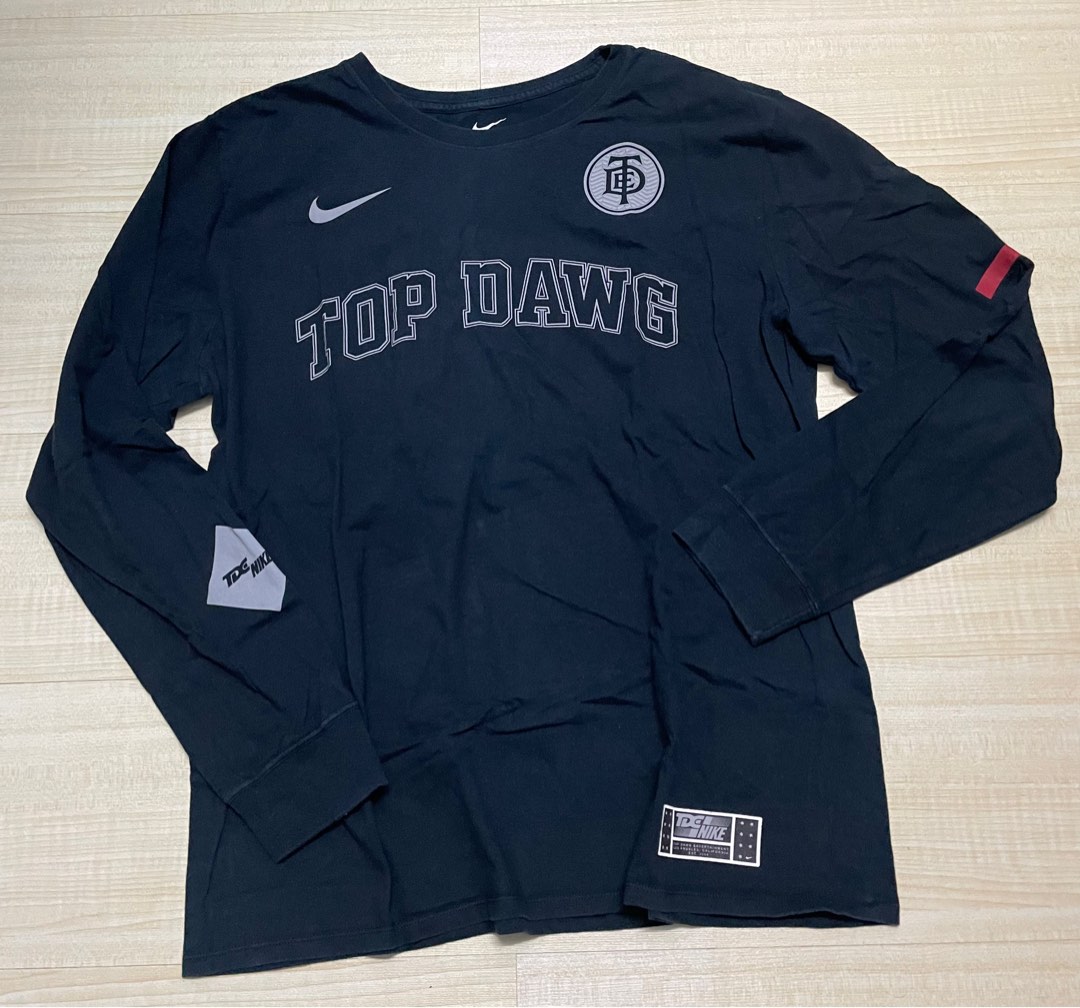 Nike x top dawg store