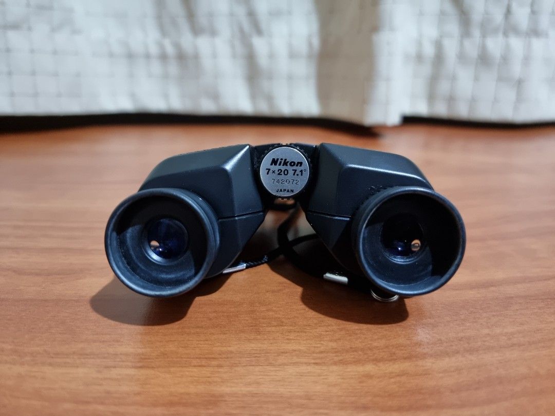 Nikon binoculars 7 hot sale x 20 7.1