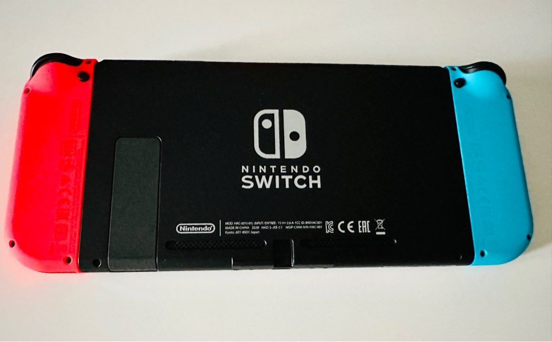 Nintendo Switch(包3Games)全套火牛插座全齊可直上電視玩，(包3 個