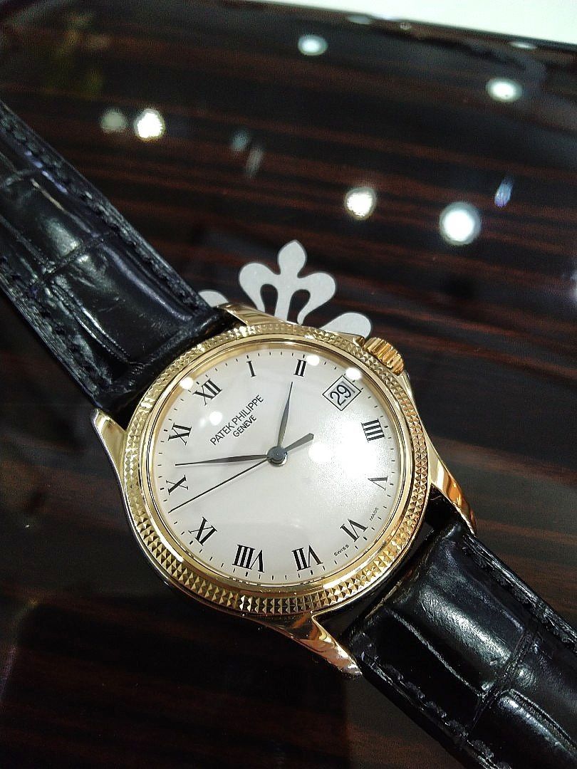 Patek 5117 top
