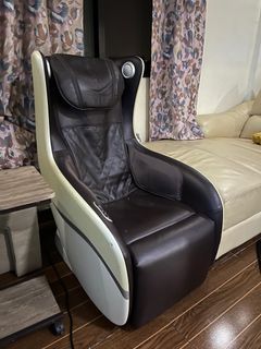 Ogawa Massage Chair Brown