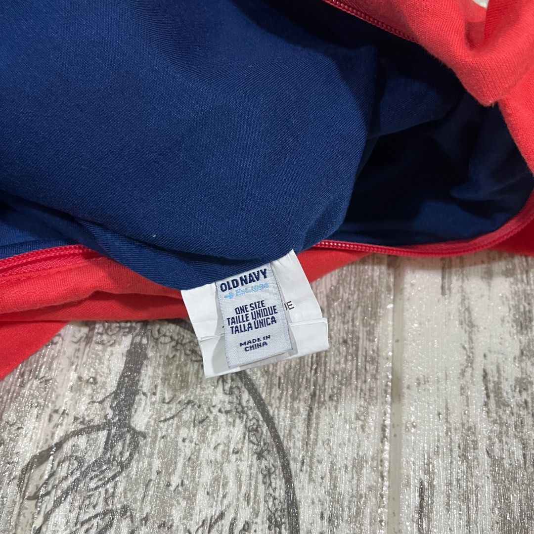 Old navy sling bag