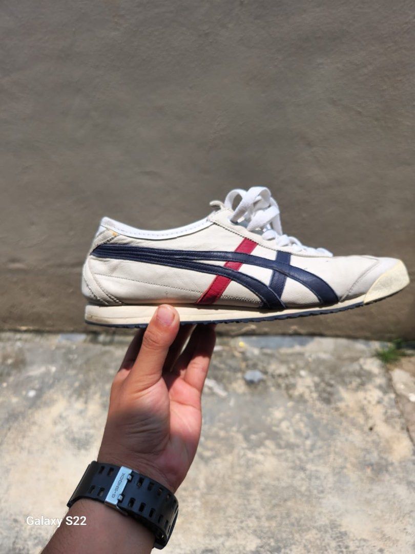 Onitsuka tiger slip discount on on feet