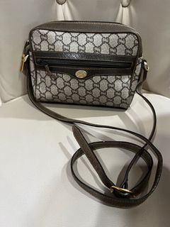 💯Original Vintage Gucci sling/crossbody bag