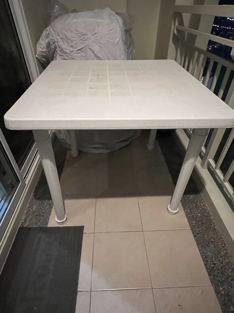 Orocan table and chair price shop