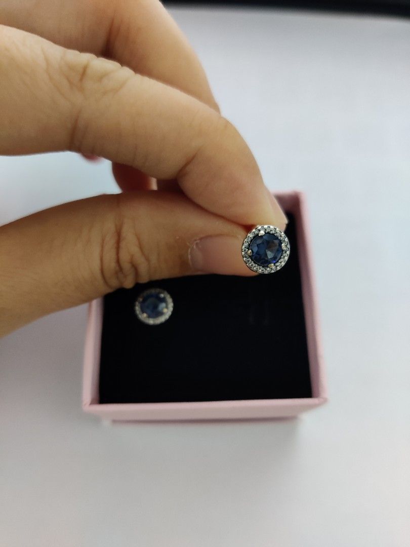 Pandora blue sapphire earrings top