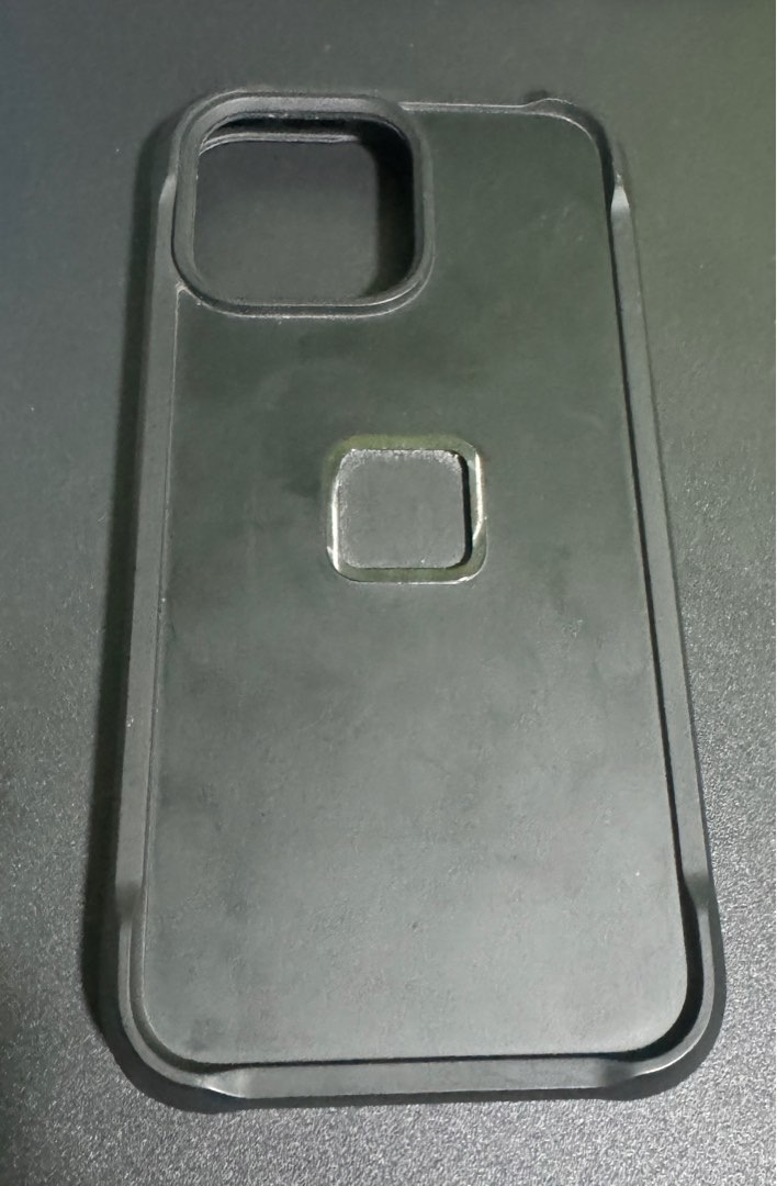 Coque Nomad Rugged Case Pour IPhone 15 Pro - TPU Robuste, Ouverte Mais Jamais Utilisée