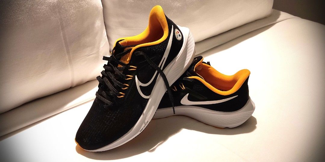 PITTSBURGH STEELERS NIKE ZOOM PEGASUS 39, Men's Fashion, Footwear, Sneakers  on Carousell