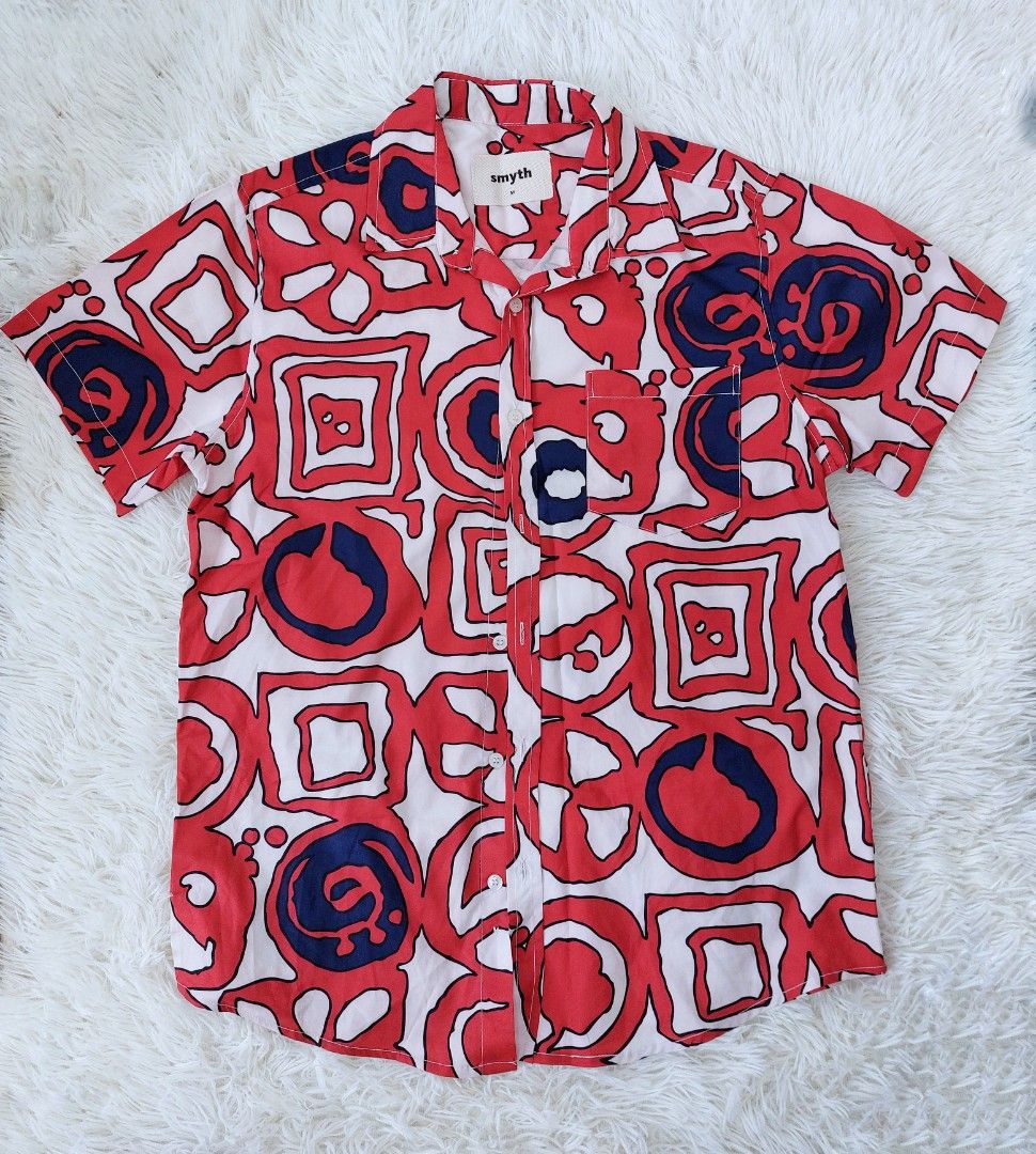 Polo shirt for men- BRANDED (Category: Tshirts & Polo Shirts ) located in San Fernando. Submitted by taylorcats_13 (Listing ID 1257225126, Image 1). Description: Brand- SMYTH MEDIUM FOR MEN Laid flat Length- 27.5 to 28 inches Width- 20.5.
