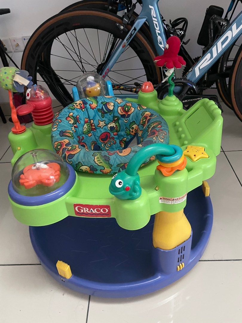 Graco entertainer top
