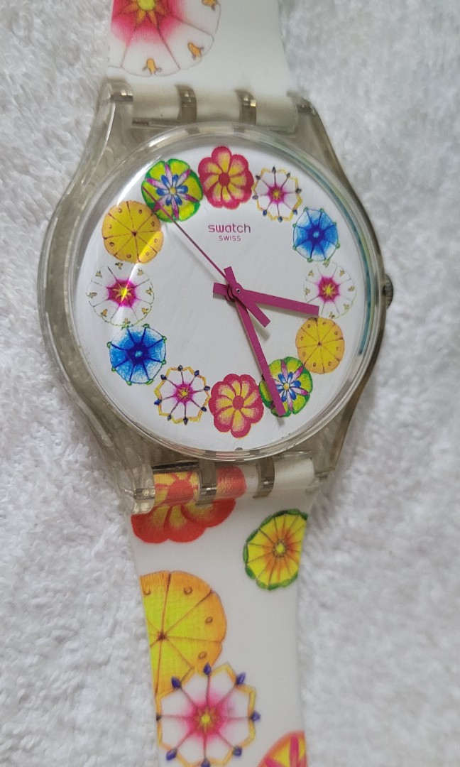 Preloved 100%Original Swatch KUMQUAT (SUOK127) no box, Women's