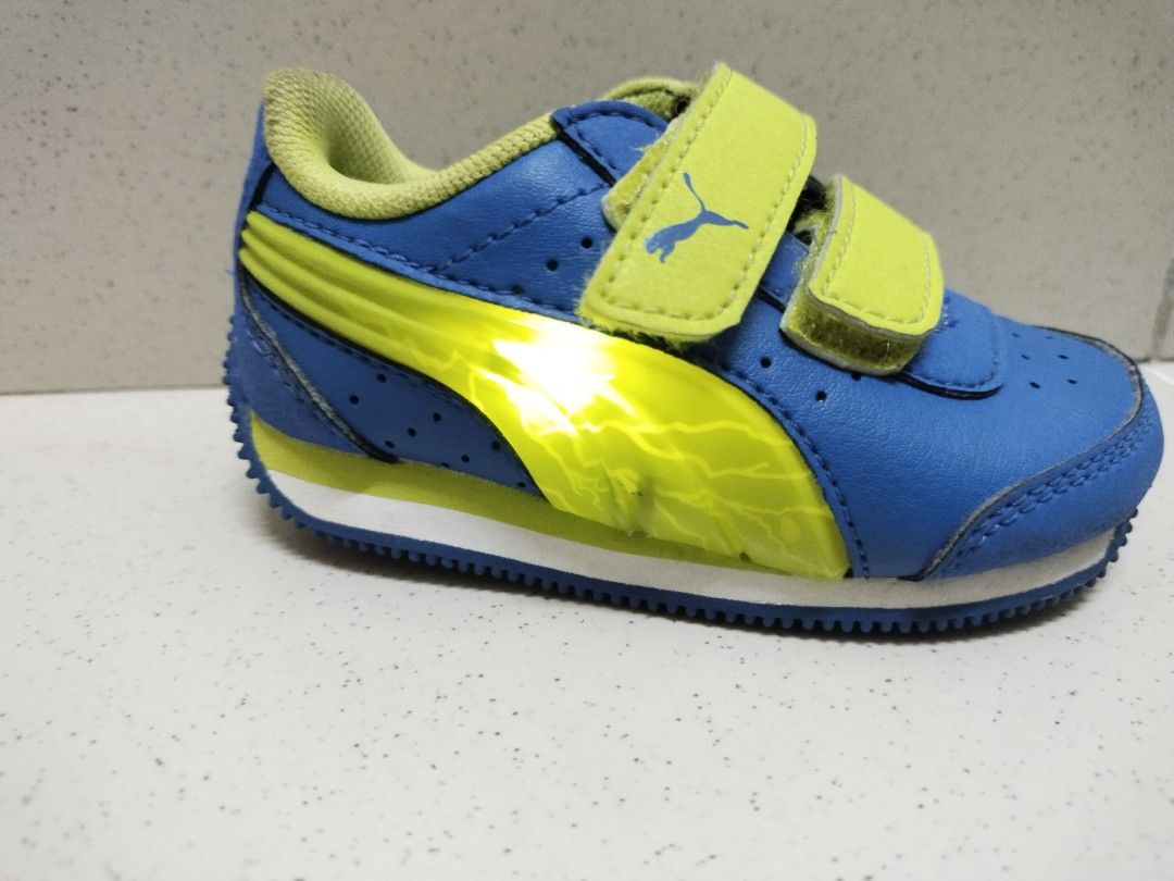 Puma kids light up shoes outlet